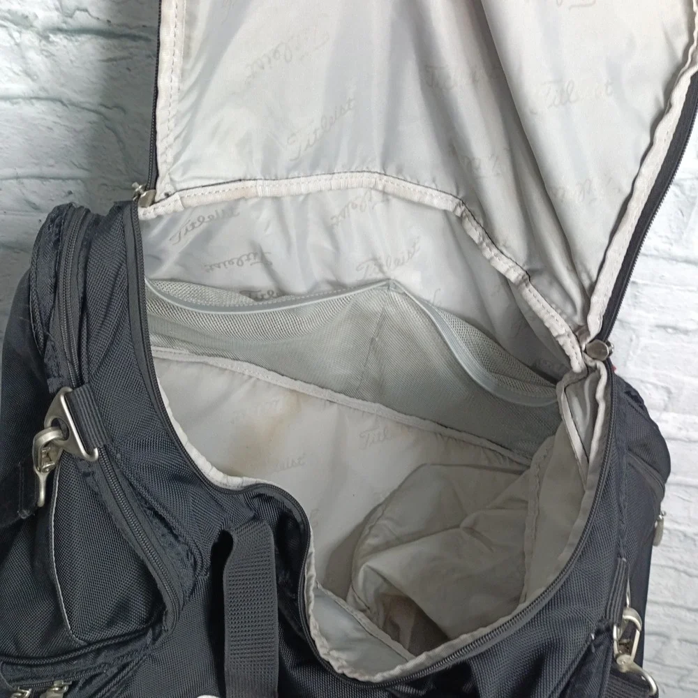 Titleist Duffle Bag Black Golf Travel Gym Carry On Bag 21x12x11  s10